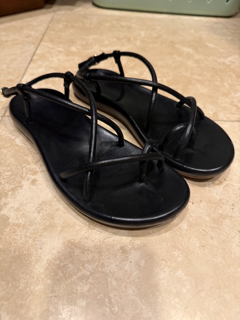 Olukai Black Waiau Sandals 7